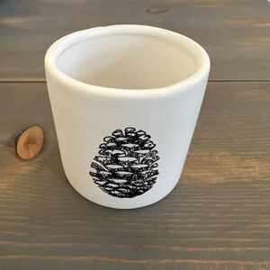 Pinecone Flowerpot Extra Small Ceramic Decoration White with Black Succulent Pot